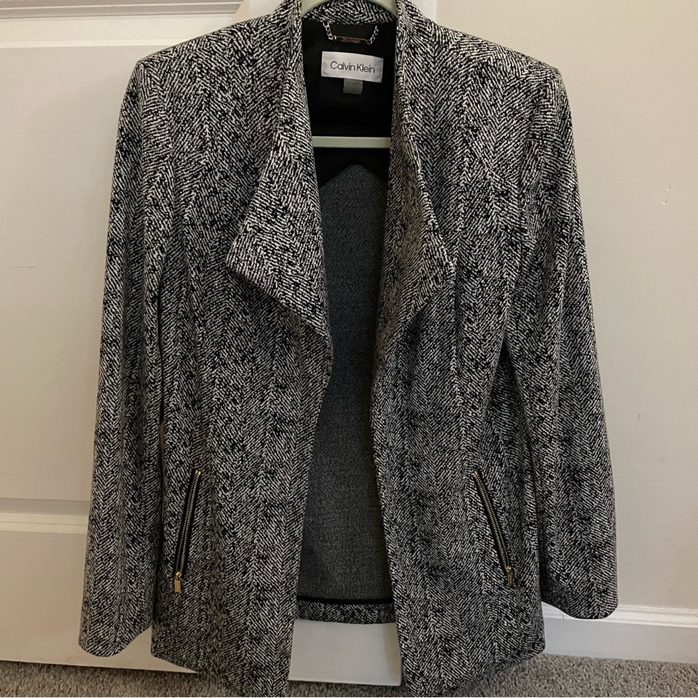 Calvin Klein Blazer - size 6